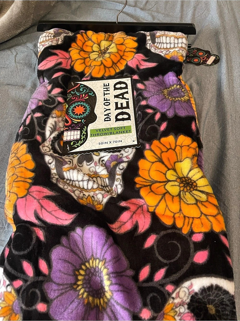 Sugar Skull Sugar Skull Velvet Soft Throw Blanket Floral